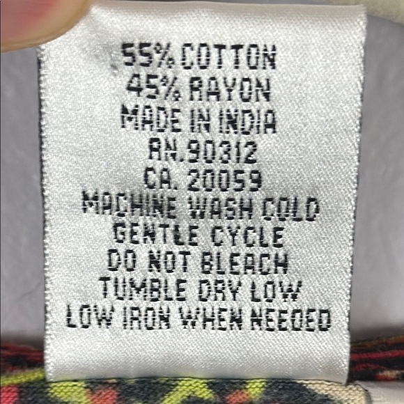 Parsley & Sage Asymmetrical Design Black & Green Blouse with 3/4 Sleeves Size L - Picture 7 of 8